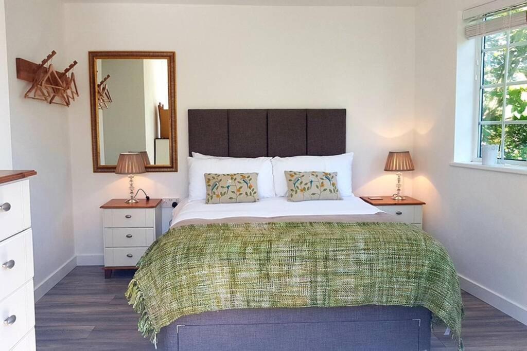 Iscraig Bach-Cosy 2 Bed Apartment-Close To Beach Trearddur Kültér fotó